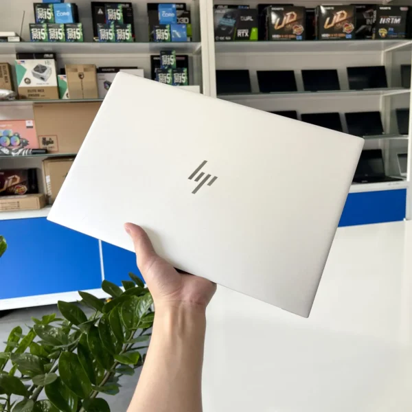 HP-Envy-15-EP1045TX-5